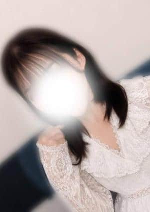 RedRibbon（レッドリボン）三鷹 なる
