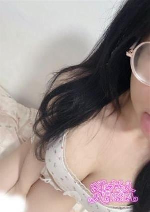 ベトナム人NEWSPA 上野駅と秋葉原駅店 桜