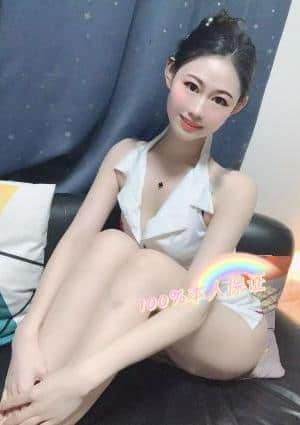KissMe（キスミー） あやちゃん、22歳、163cm、44kg、Eカップ100%