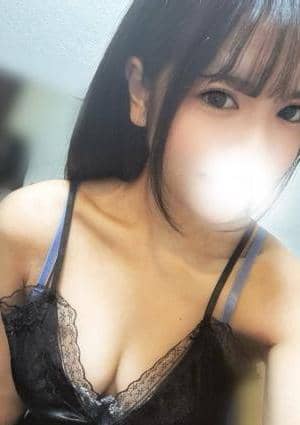 椿～oil～ 下北沢ルーム 三上まじゅ