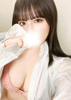 椿～oil～ 下北沢ルーム 新海らら