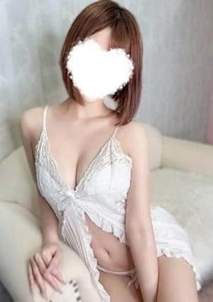 Un Secret（アンスクレ）新大阪店 らな