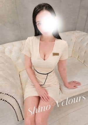 Velours（ヴェルール）いつもあなたのそばに・・・ 紫乃