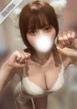 RedRibbon（レッドリボン）豊田 えまな(SILVER)