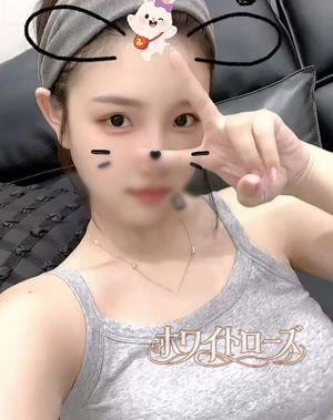 ホワイトローズ ゆえ