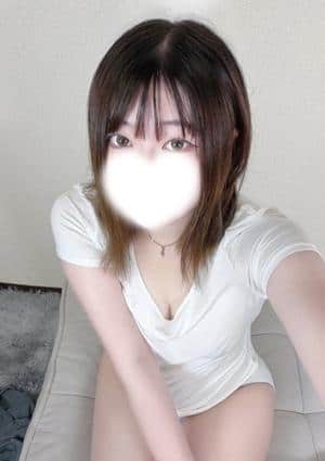 白シャツと彼女「しろかの」 一花（いちか）
