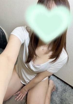 白シャツと彼女「しろかの」 千花（ちか）