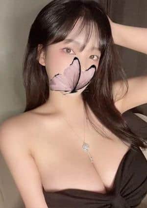 タイランド レディー ナナ