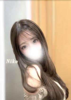 Office Lady 西宮にこ