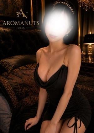 aroma nuts じゅりあ