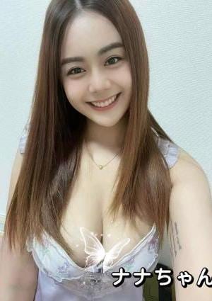 美女ドキン ナナ