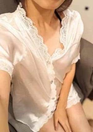 新宿秘密妻 ヒスイ