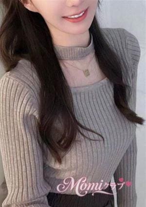 Momi クラブ コナ