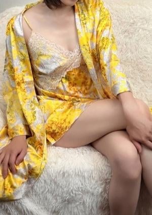 ハチミツ俱楽部 梨沙（りさ）