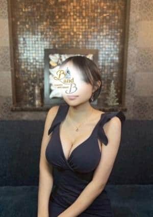 B and B 西條　ゆき