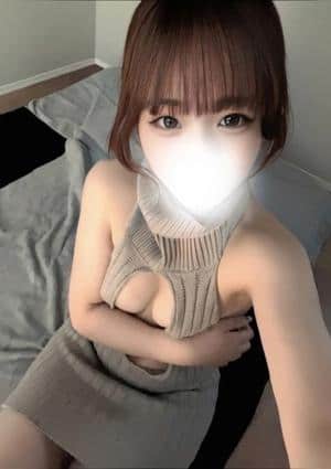 ひょっこりさん 栄店 アカリ