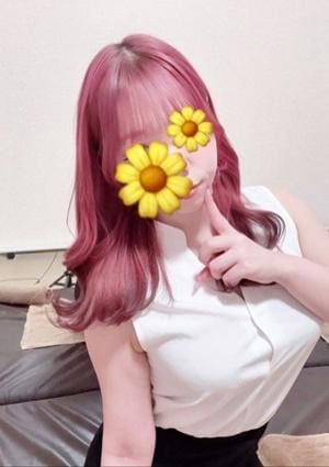 ひょっこりさん 栄店 もも