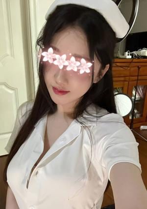 部屋の誘惑（へやのゆうわく） あずさ