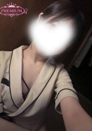 ROYAL HAPPINESS めい