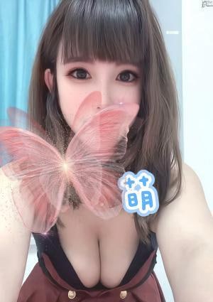 萌（もえ） れいちゃん