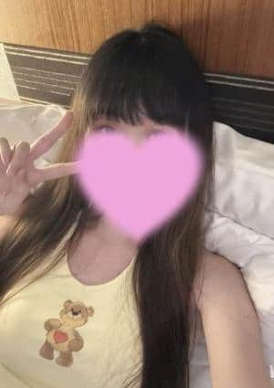 萌（もえ） なれちゃん
