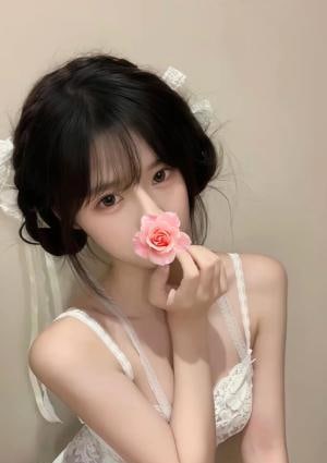 Rose garden えみ