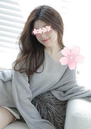 LUMIA（ルミア） かりな