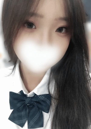 泡の美人 ひとみ