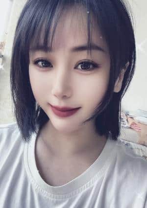 半熟ピーチ りな