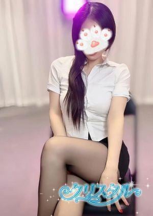 クリスタル りさ