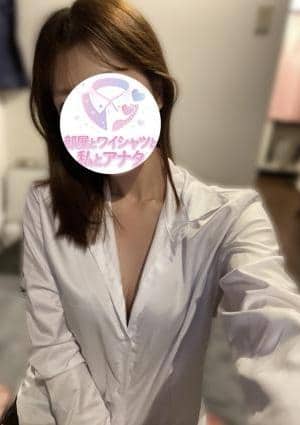 部屋とワイシャツと私とアナタ ほのか