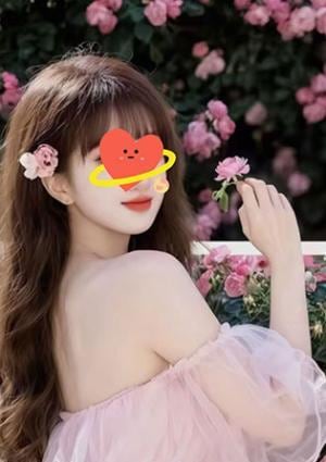 むちむちお姉さん（むちむちおねえさん） そら