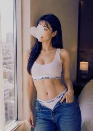 ネスト銀座 貝原るな
