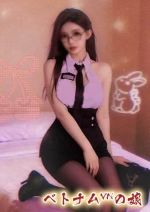 ベトナムの娘 モモ