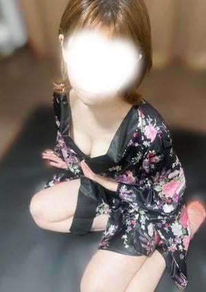 Luana品川 藤 こずえ
