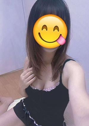 笑顔 りな