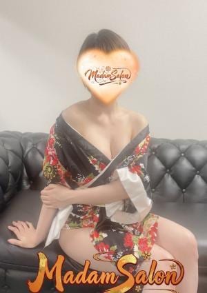 Madame Salon（マダムサロン） 優木