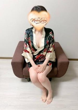 Madame Salon（マダムサロン） 安倍