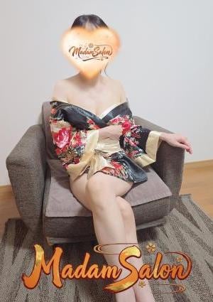 Madame Salon（マダムサロン） 辻