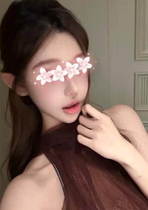 初見 ハナ