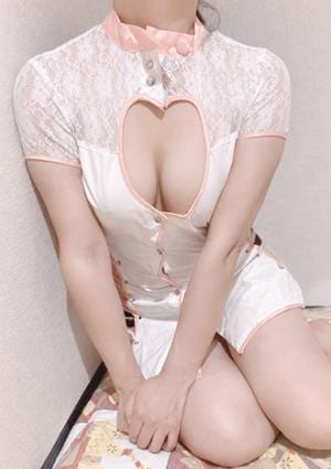 ホワイトエンジェル みく