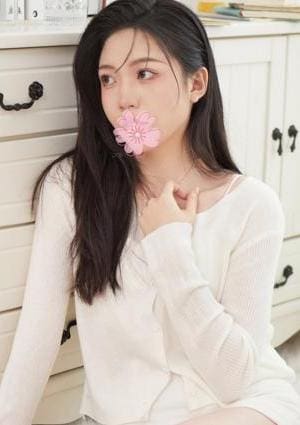 吉日 ハナ