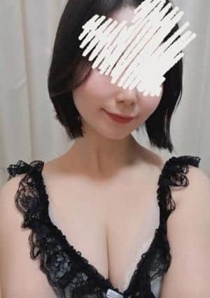 NEW＋PLUS（ニュープラス）北千住ルーム 鈴木ももな