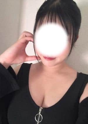 NEW＋PLUS（ニュープラス）北千住ルーム 山崎なな