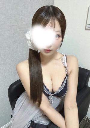 FEEL 登戸店 さゆ