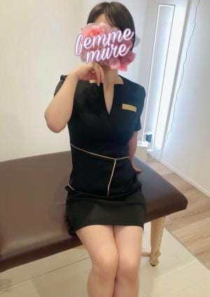 大塚 Femme mûre（ファム・ミュール） 百瀬