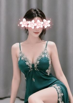 極楽屋 ひかり