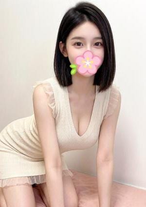 月の微笑 れいな