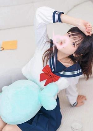 月の微笑 りん