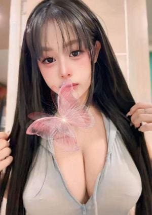 月の微笑 ミカ